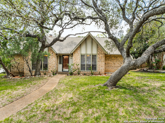 2902 Meadow Thrush Street San Antonio TX 78231