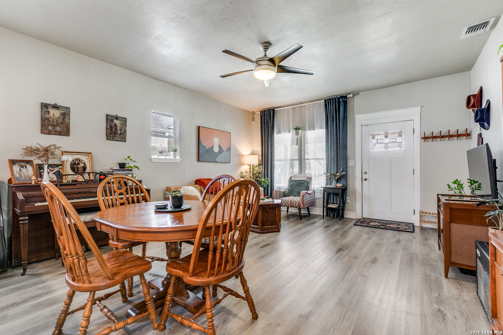1830 W Magnolia San Antonio TX 78201