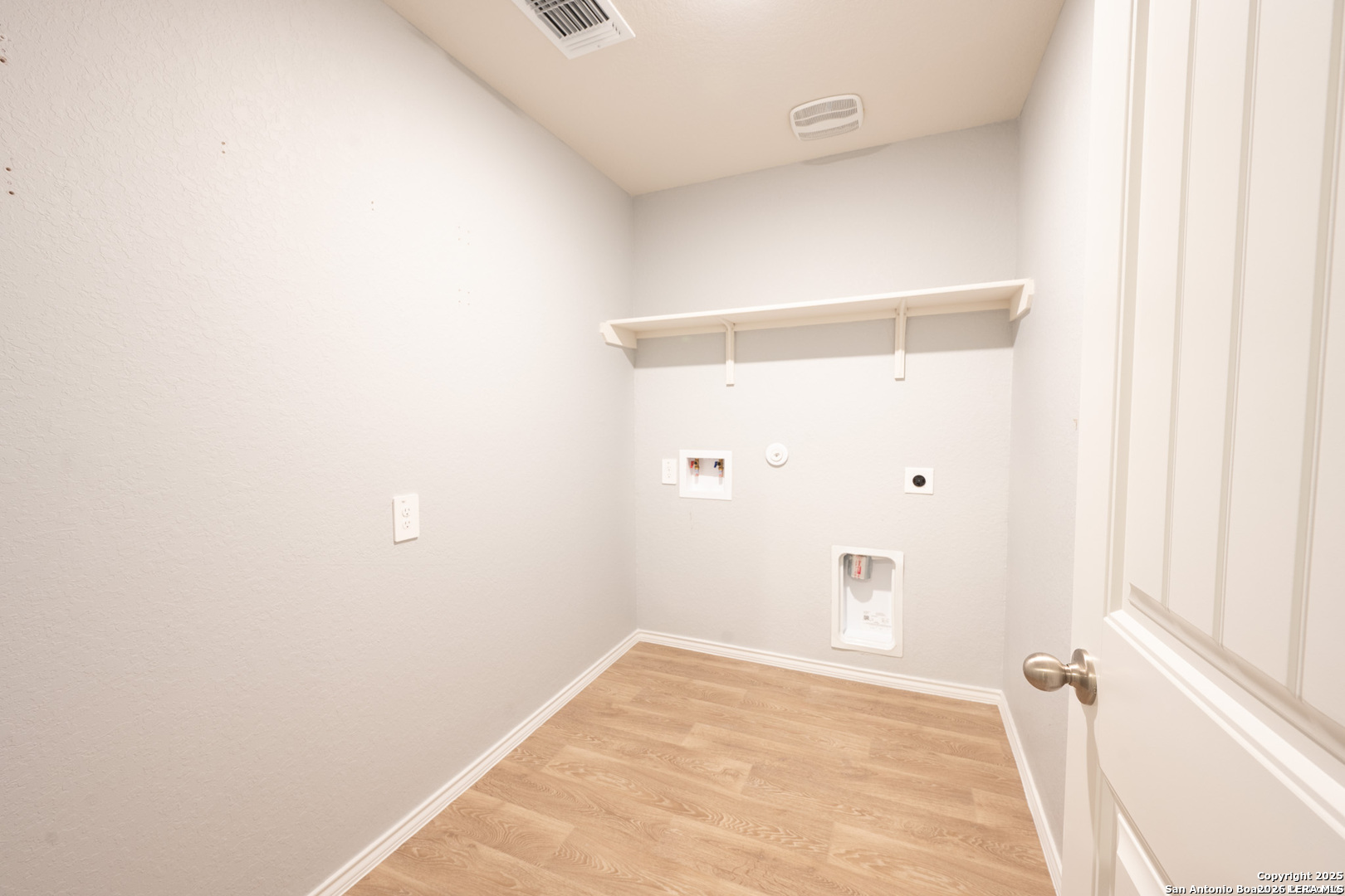 556 Chaco Loop Seguin TX 78155