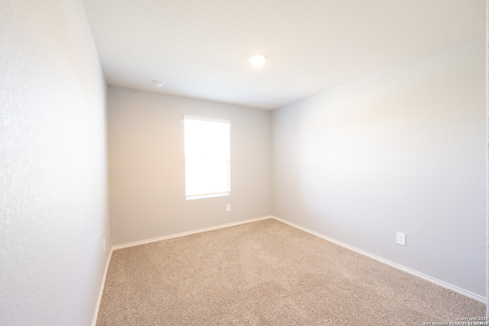 556 Chaco Loop Seguin TX 78155