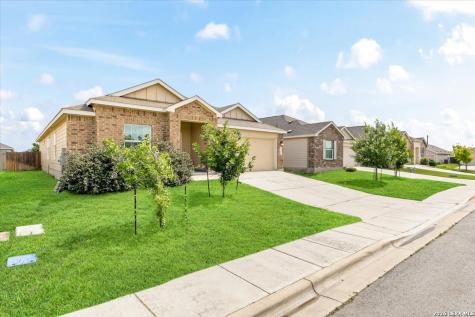 2708 Coral Valley Seguin TX 78155