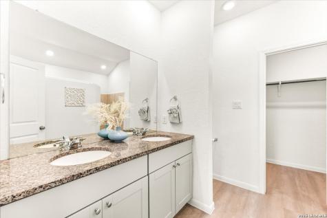 2708 Coral Valley Seguin TX 78155