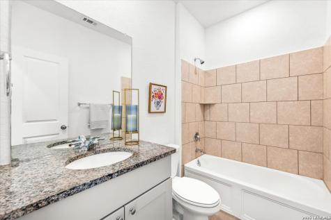 2708 Coral Valley Seguin TX 78155