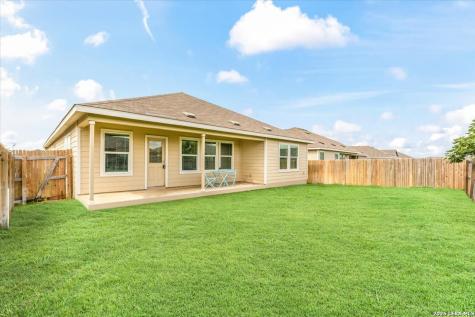 2708 Coral Valley Seguin TX 78155