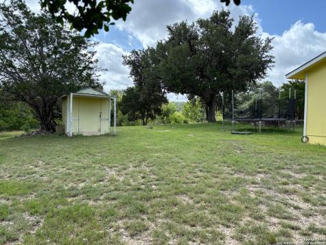 952 Madrona Road Pipe Creek TX 78063