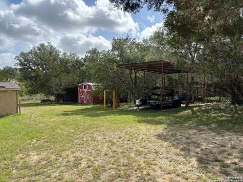 952 Madrona Road Pipe Creek TX 78063