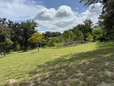 952 Madrona Road Pipe Creek TX 78063