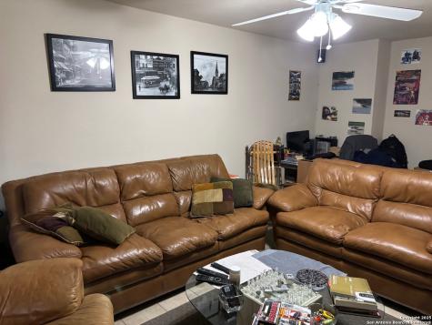 952 Madrona Road Pipe Creek TX 78063