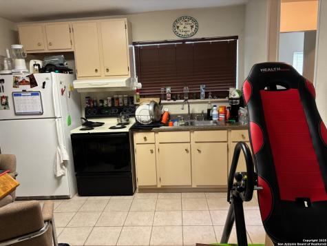 952 Madrona Road Pipe Creek TX 78063