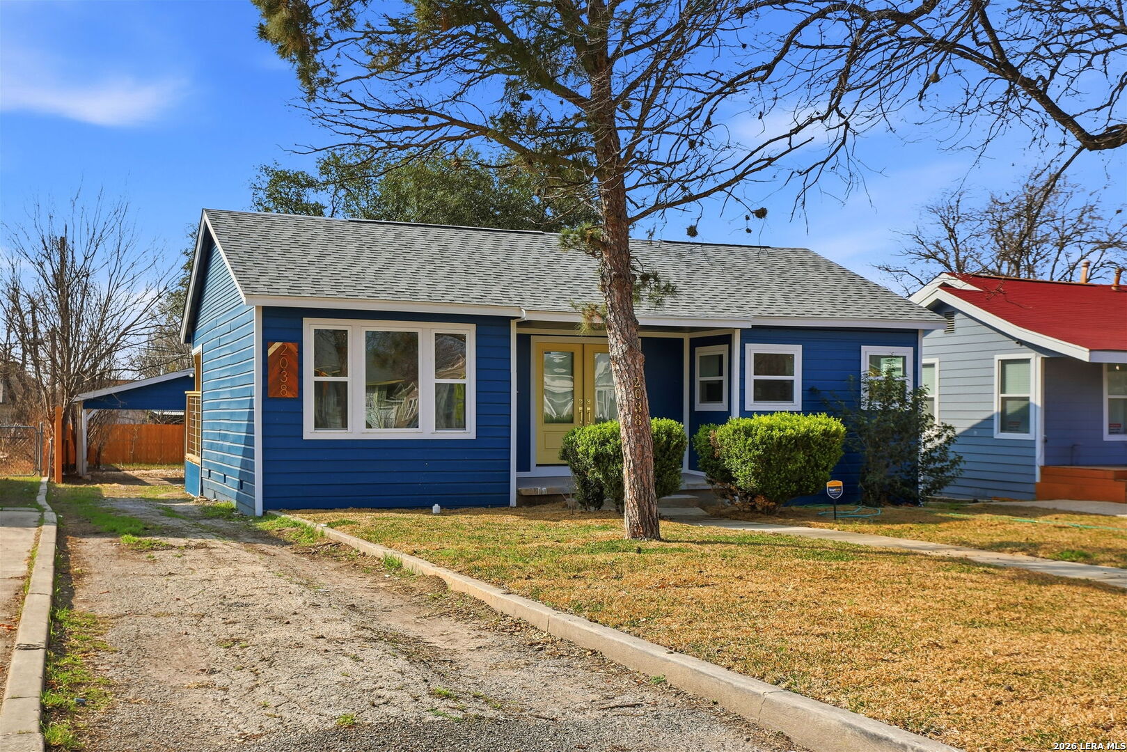 2038 W Woodlawn San Antonio TX 78201