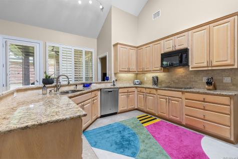 7 Westcourt Lane San Antonio TX 78257