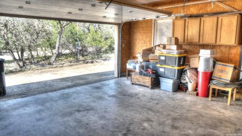 834 Alex Auld Leakey TX 78873