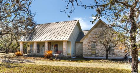 834 Alex Auld Leakey TX 78873