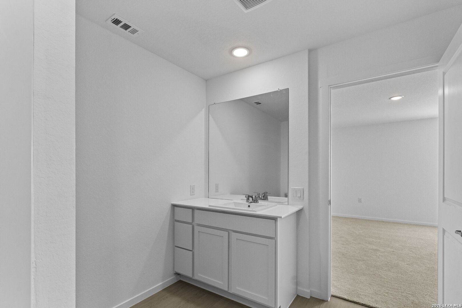 3930 Harrisburg Cove San Antonio TX 78211