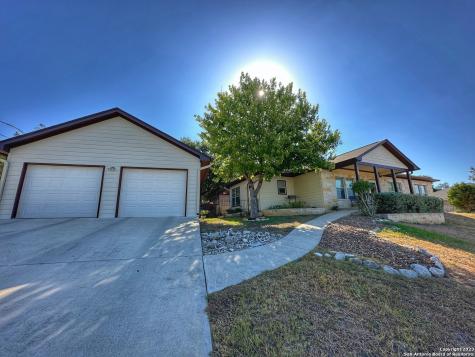 143 Madrona Drive Kerrville TX 78028