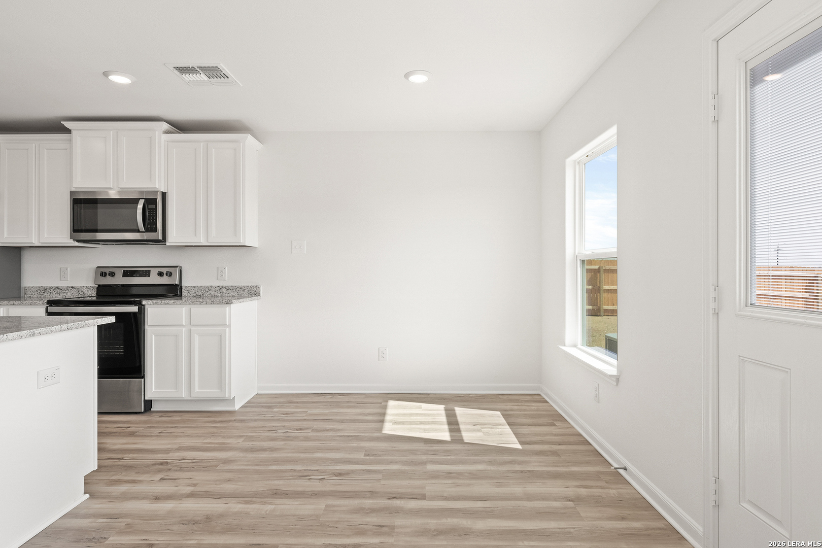 16205 Farmer Lytle TX 78052