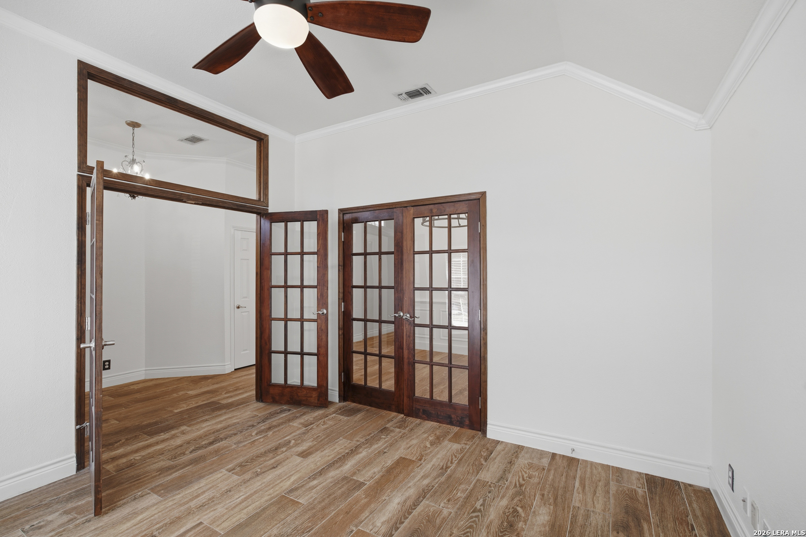 6127 Oakwood Trail San Antonio TX 78249