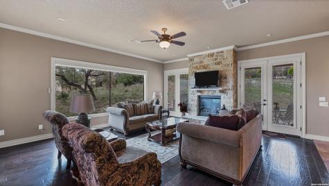 2171 Sierra Madre Canyon Lake TX 78133