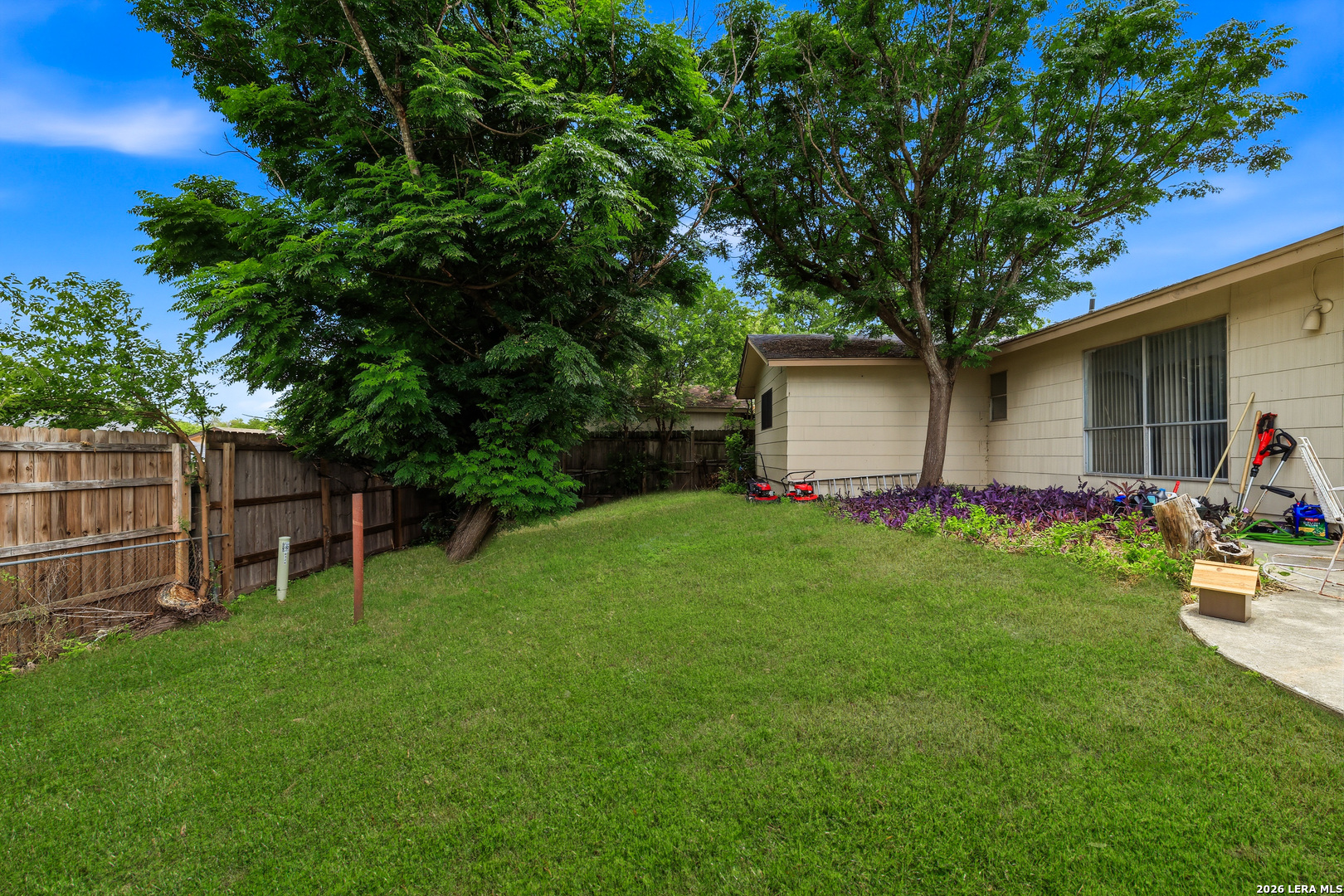 8326 Glen Breeze San Antonio TX 78239