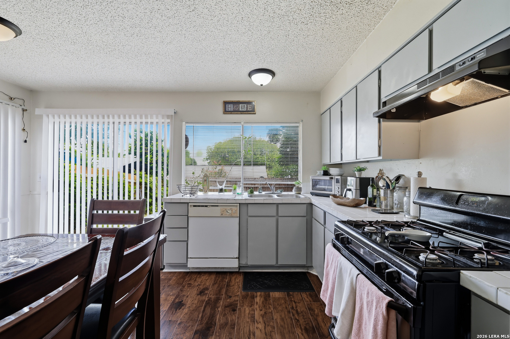 8326 Glen Breeze San Antonio TX 78239