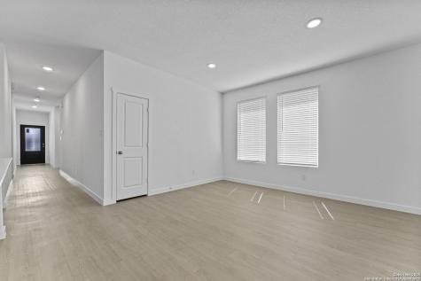1221 Twisted Creek New Braunfels TX 78130