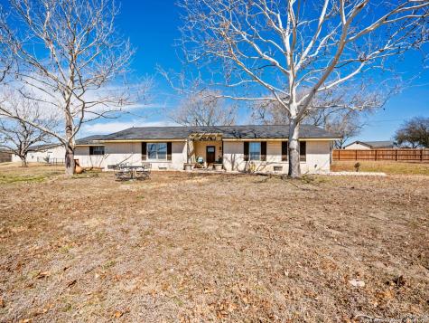 521 Weil Road Cibolo TX 78108