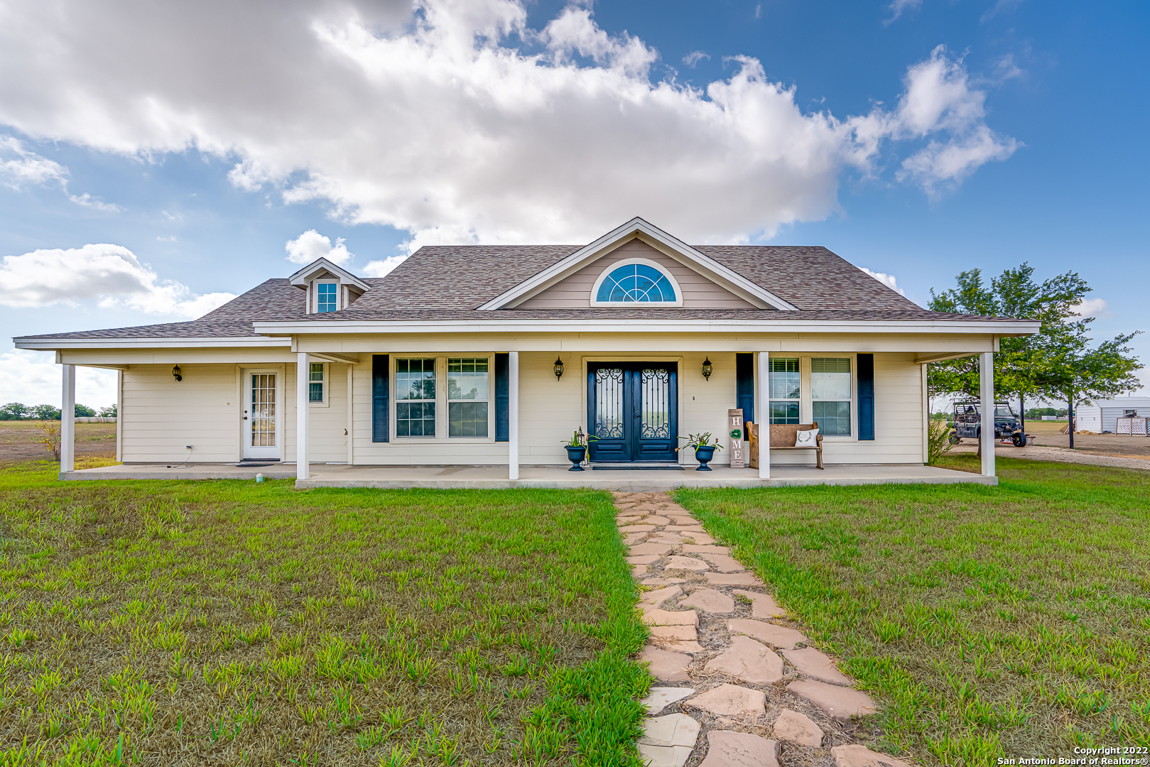 1025 Zuehl Crossing La Vernia TX 78121