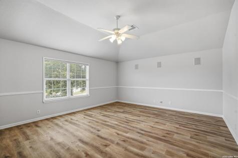 8214 Sabinoso Drive Helotes TX 78023