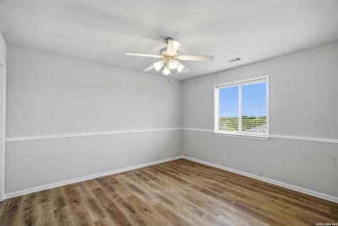 8214 Sabinoso Drive Helotes TX 78023