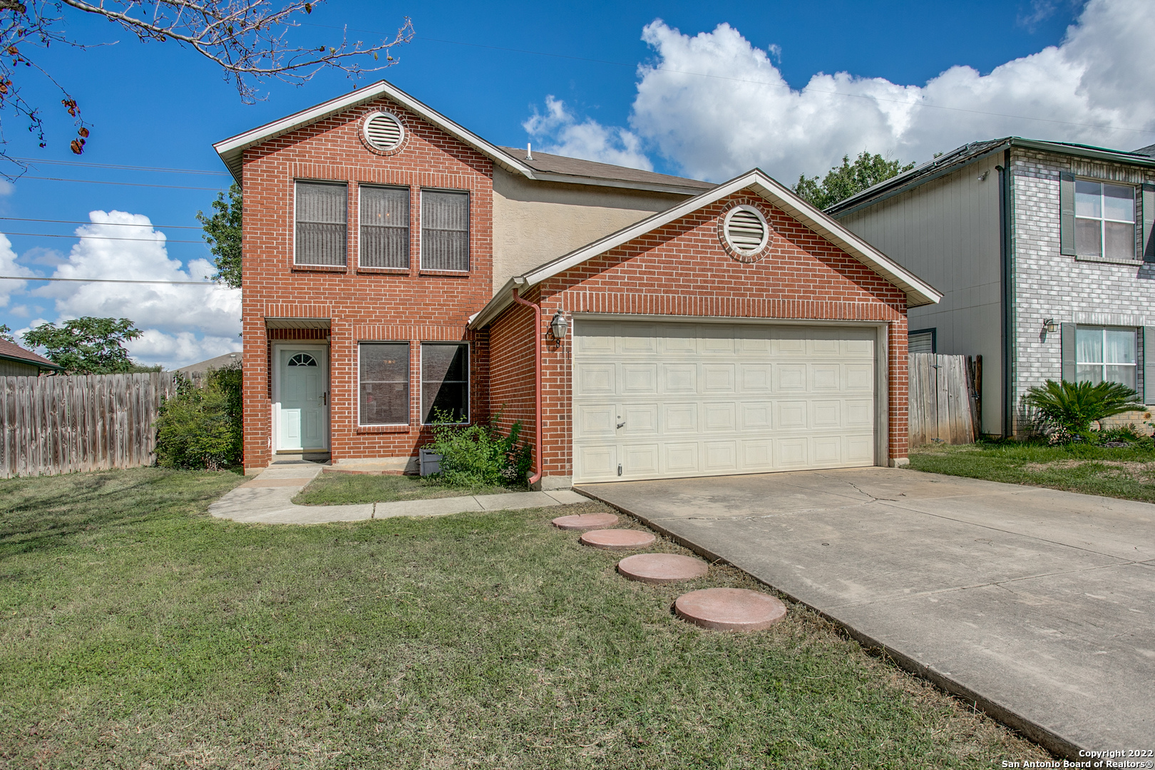 13811 Wondering Oak San Antonio TX 78247