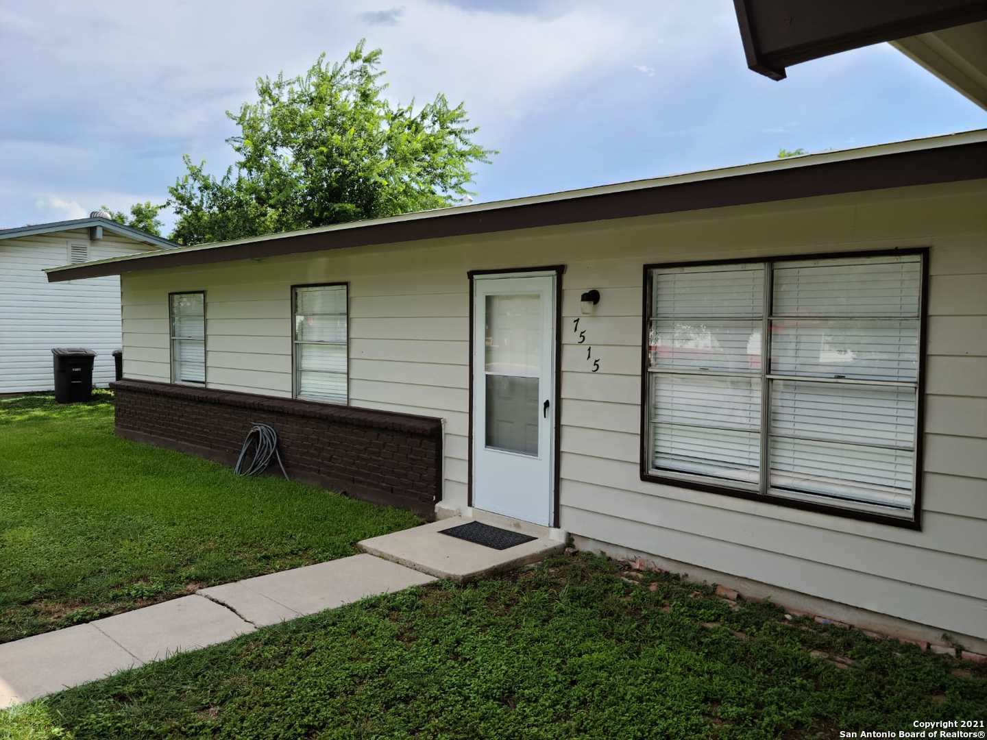 7515 Happy Valley Drive San Antonio TX 78242