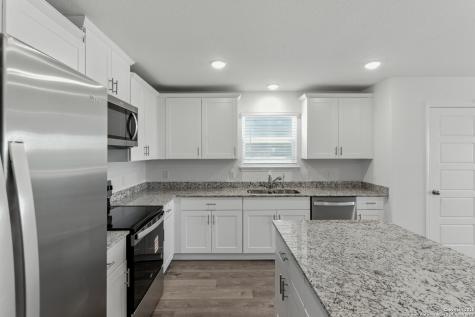 4056 Bermuda Lane Seguin TX 78155