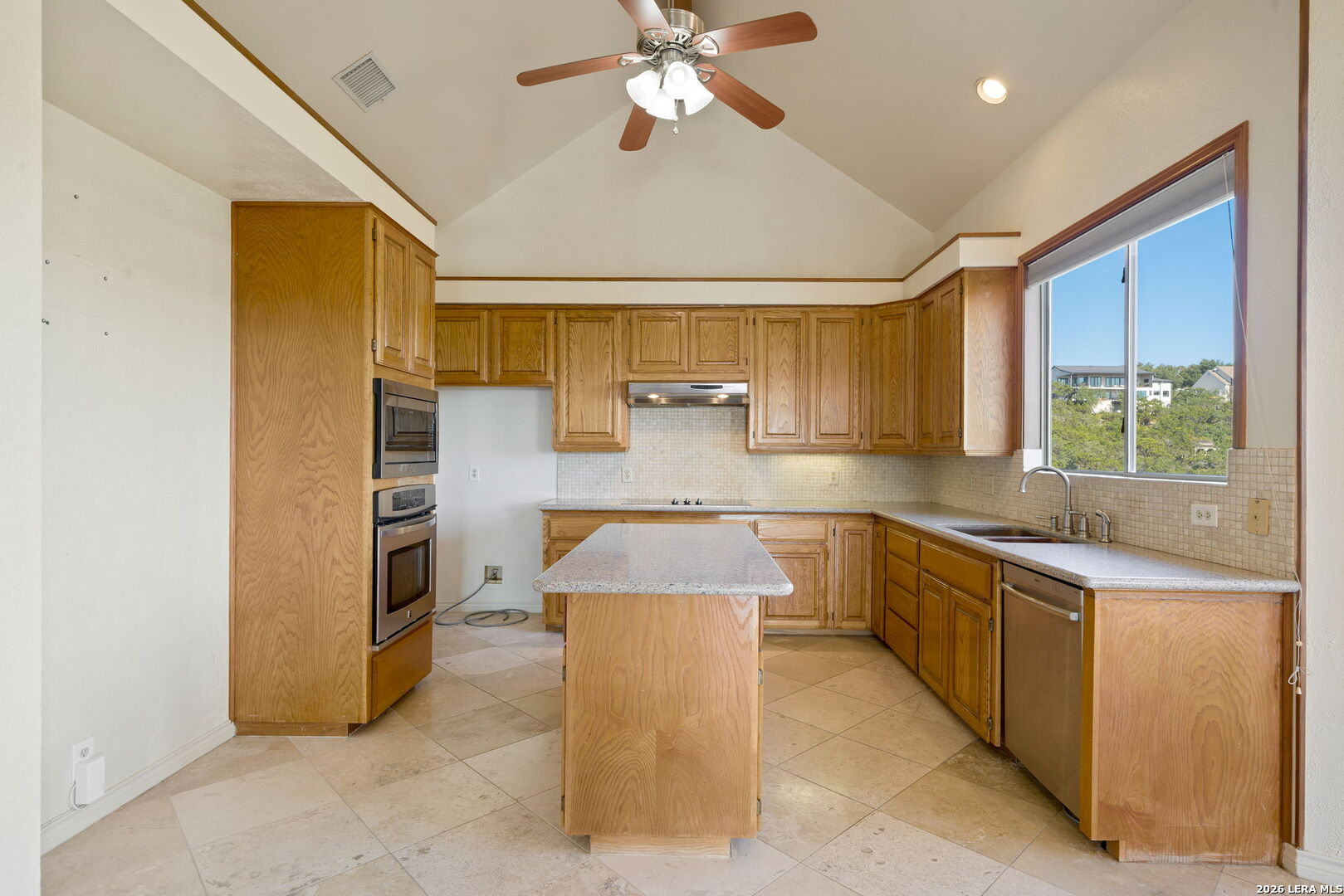 19318 Strauss San Antonio TX 78256