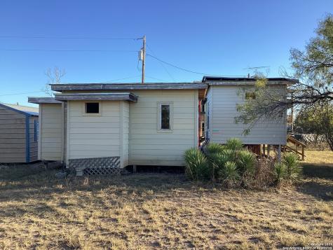 52 Beach Shore Bandera TX 78003
