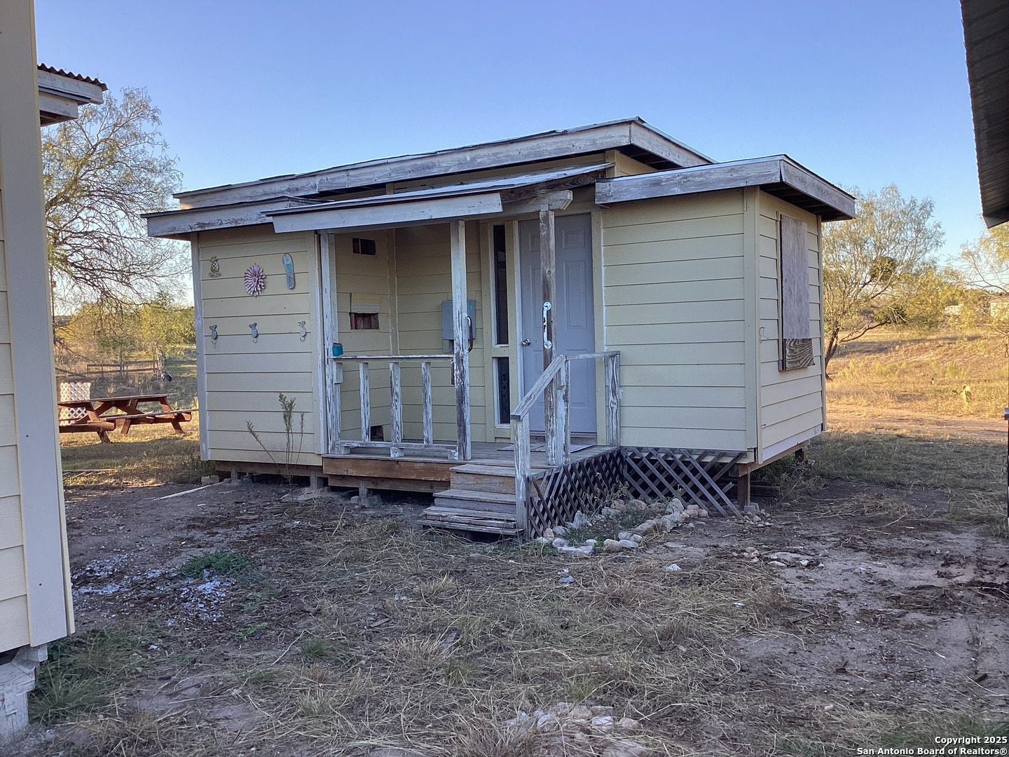 52 Beach Shore Bandera TX 78003