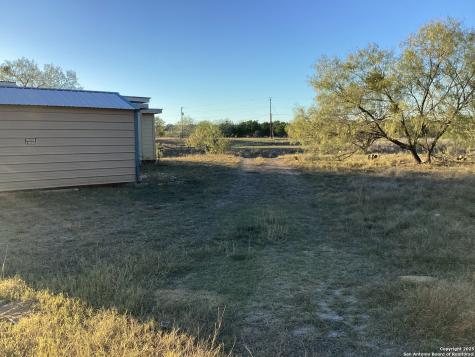 52 Beach Shore Bandera TX 78003