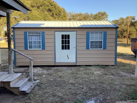 52 Beach Shore Bandera TX 78003