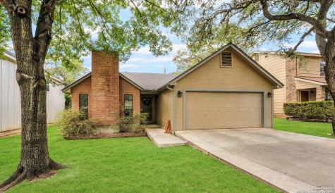 112 Wanda Street Boerne TX 78006