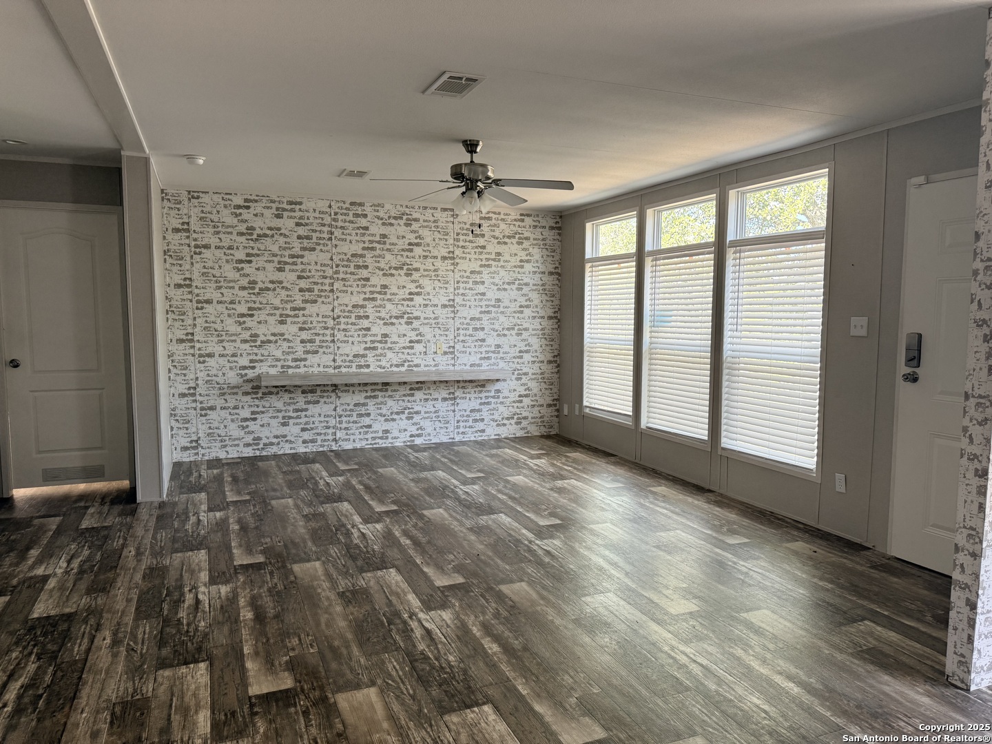 1316 Big Oak San Antonio TX 78264