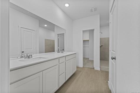 4986 Mission Tejas Road Marion TX 78124