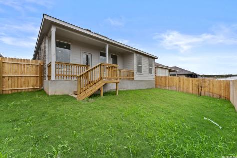 4986 Mission Tejas Road Marion TX 78124