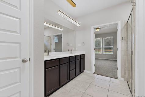 1239 Loma Ranch New Braunfels TX 78132