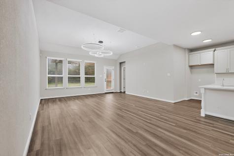 1239 Loma Ranch New Braunfels TX 78132