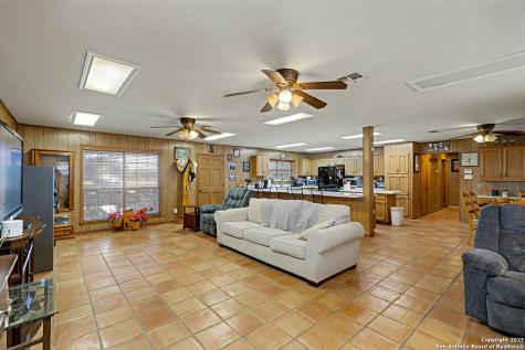 307 Us Highway 87 Stockdale TX 78160