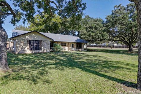 307 Us Highway 87 Stockdale TX 78160