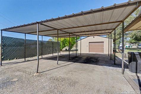 307 Us Highway 87 Stockdale TX 78160