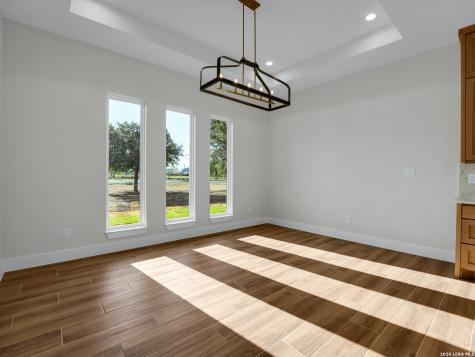 101 W Medium Meadow Drive Lytle TX 78052