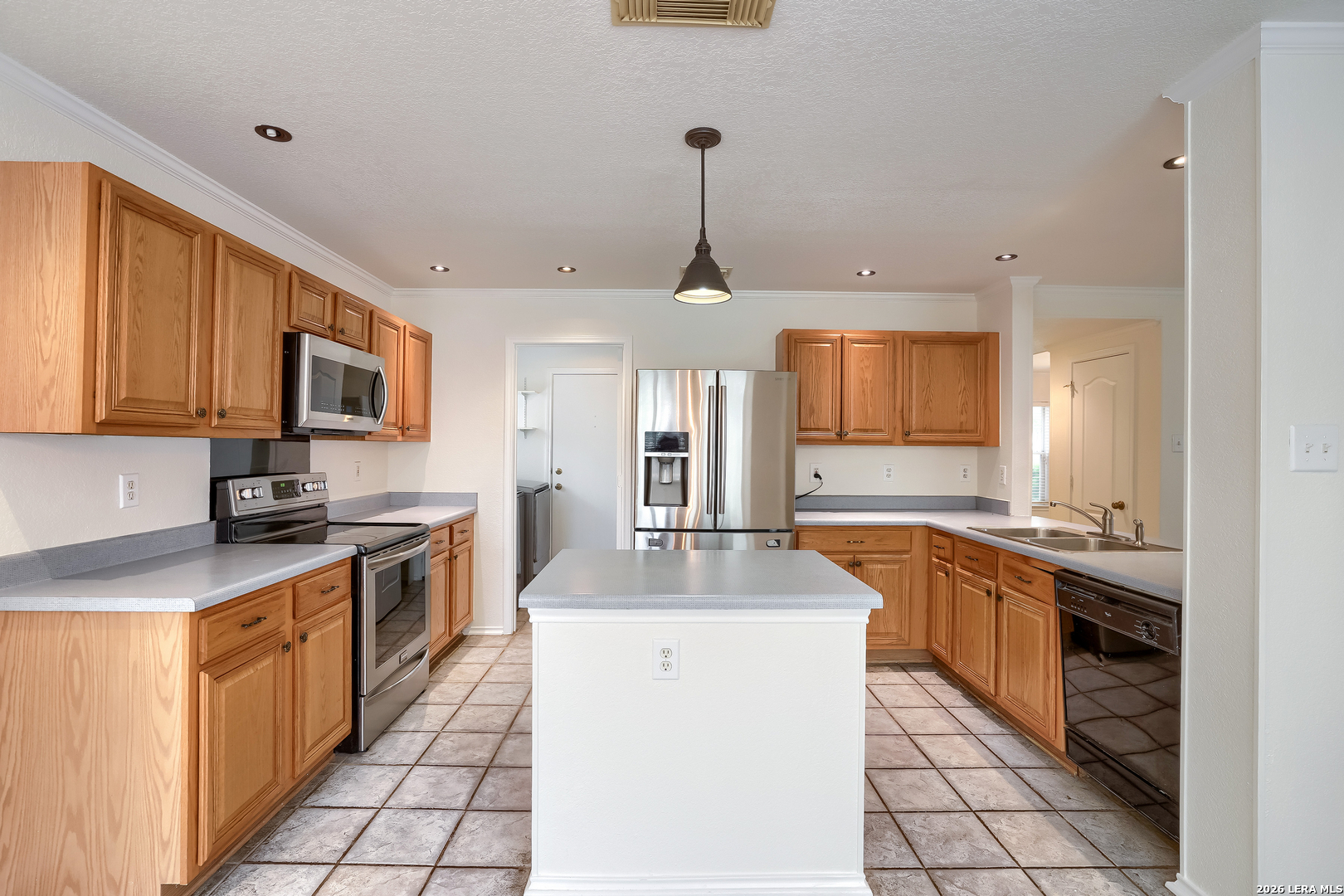 10838 Bentsen Palm San Antonio TX 78254