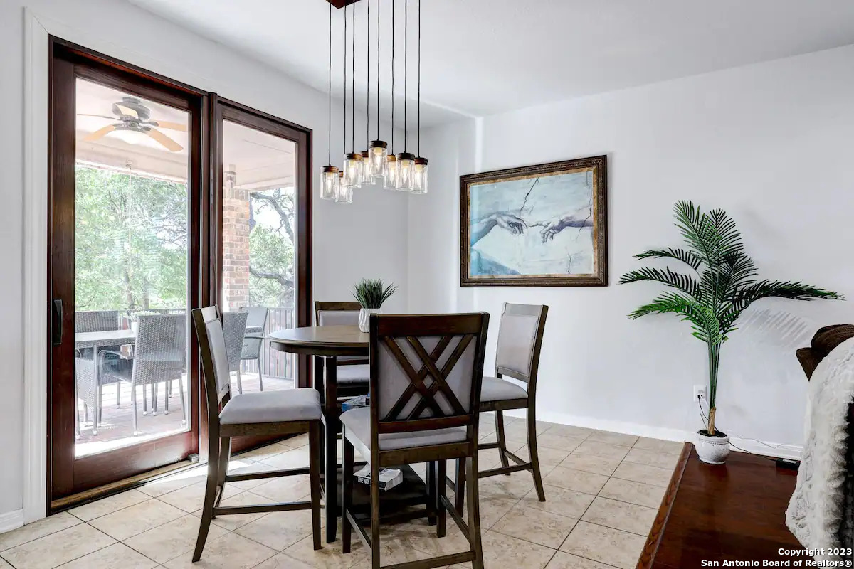 2911 Zurich San Antonio TX 78230