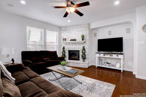 2911 Zurich San Antonio TX 78230